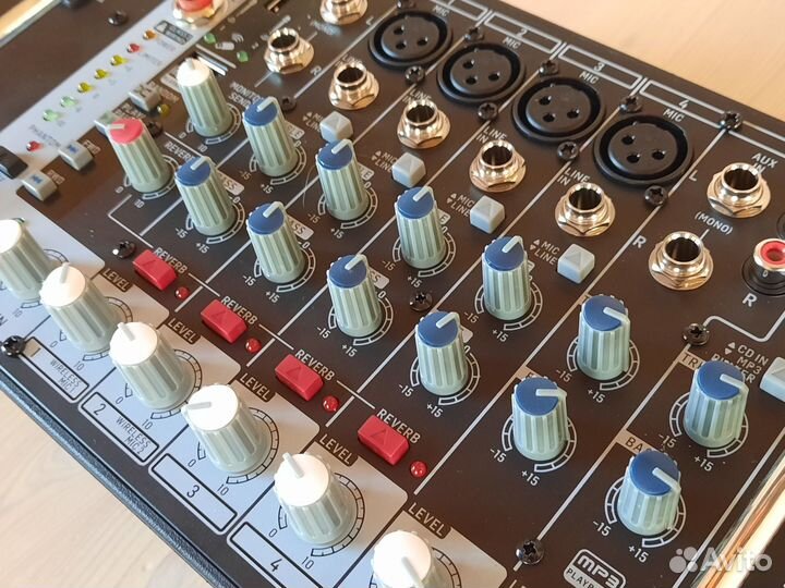 Новый микшер-усилитель Behringer 500 Вт