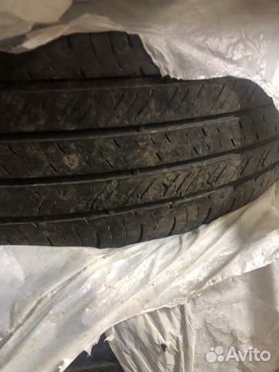 Michelin Latitude Tour HP 215/70 R16