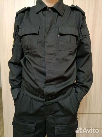 Форма охраны черная