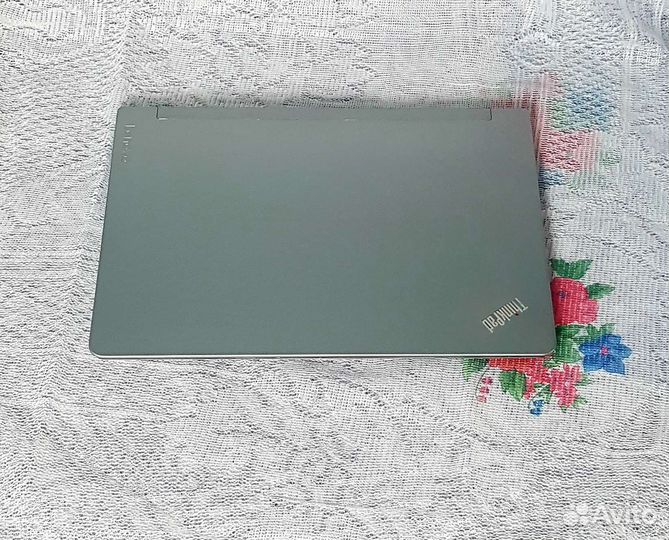Классный ноутбук Lenovo thinkpad 13 на i5-6200u