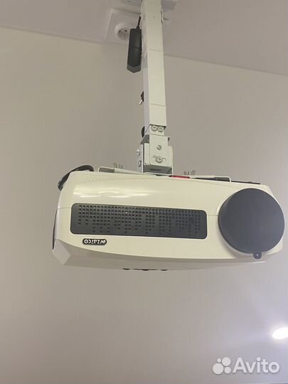Проектор wzatco c3