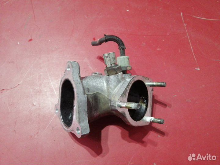 Патрубок воздушного фильтра Toyota Avensis Т250