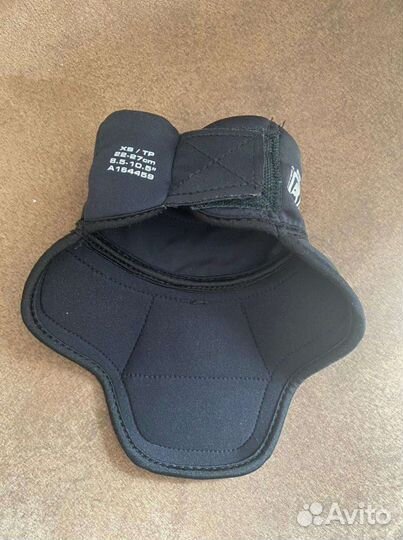 Защита шеи (горла) хоккейная детская Easton XS 22