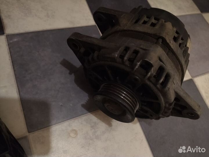 Генератор на hyundai accent