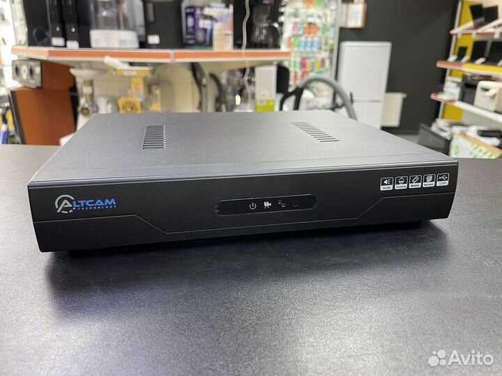 Гибридный видеорегистратор Altcam DVR412