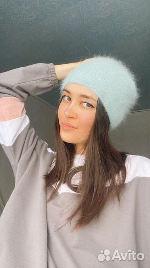 Шапка вязаная из ангоры 80
