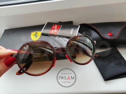 Солнцезащитные очки Ray Ban & Ferrari