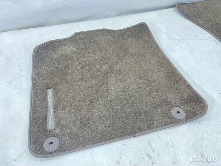 Коврики велюровые коричневые Porsche Macan 95B