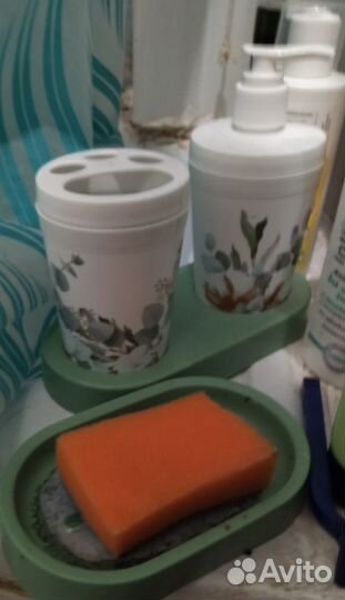 Подставка,мыльница и дозатор
