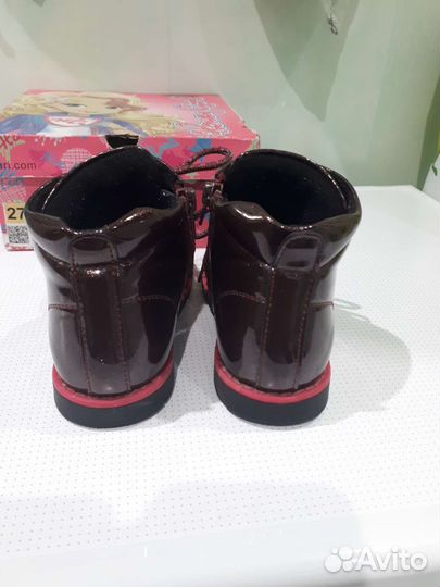 Ботинки демисезонные для девочки 27 размер б/у