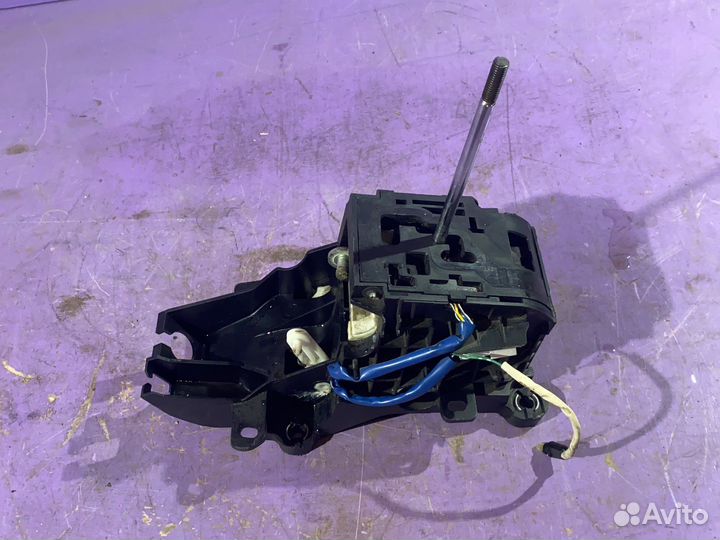 Toyota avensis 2 селектор АКПП