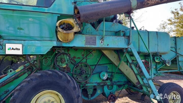 Комбайн Ростсельмаш Нива, 2002