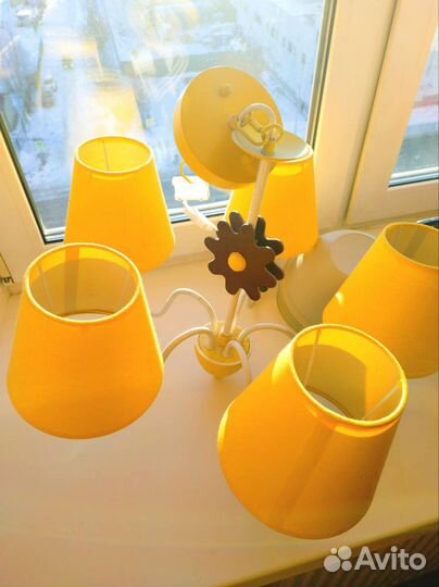 Люстра подвесная потолочная