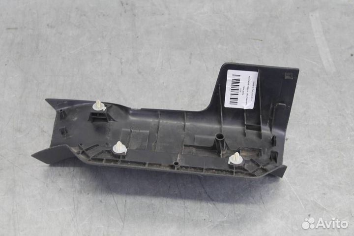 Накладка порога внутренняя задняя левая Nissan X