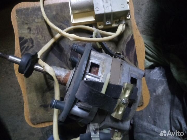 Электродвигатель 220в