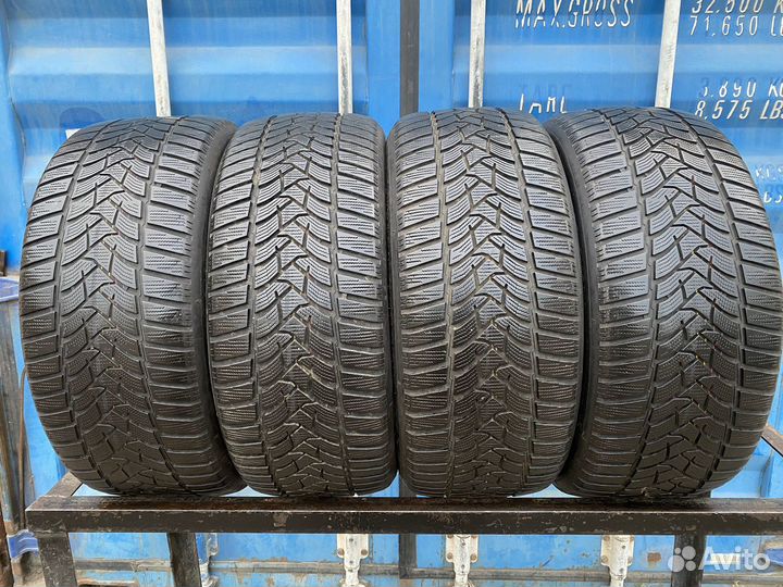 Dunlop Winter Sport 5 245/45 R18