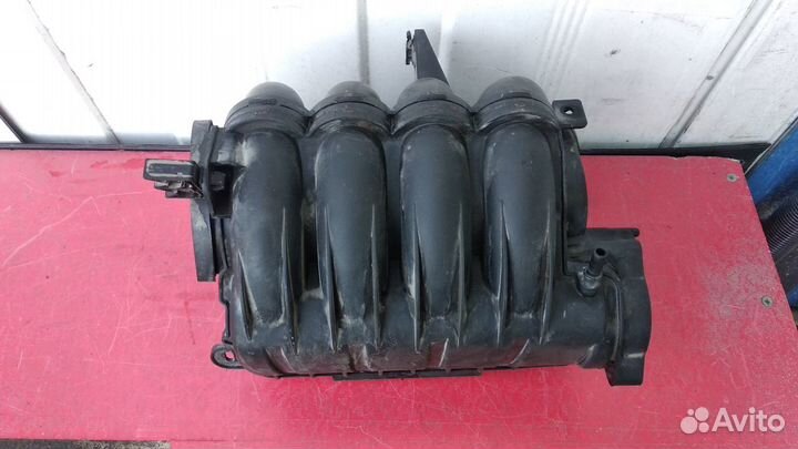 Коллектор впускной Peugeot 307