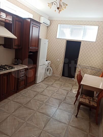 1-к. квартира, 40 м², 1/5 эт.