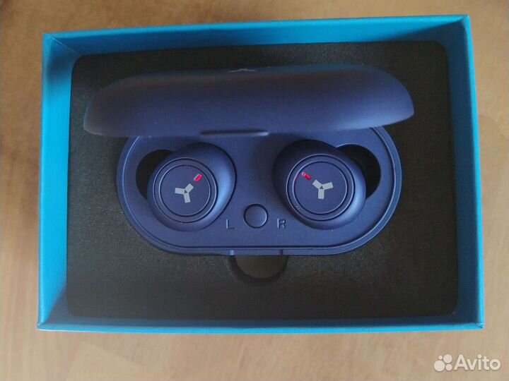 Беспроводные наушники