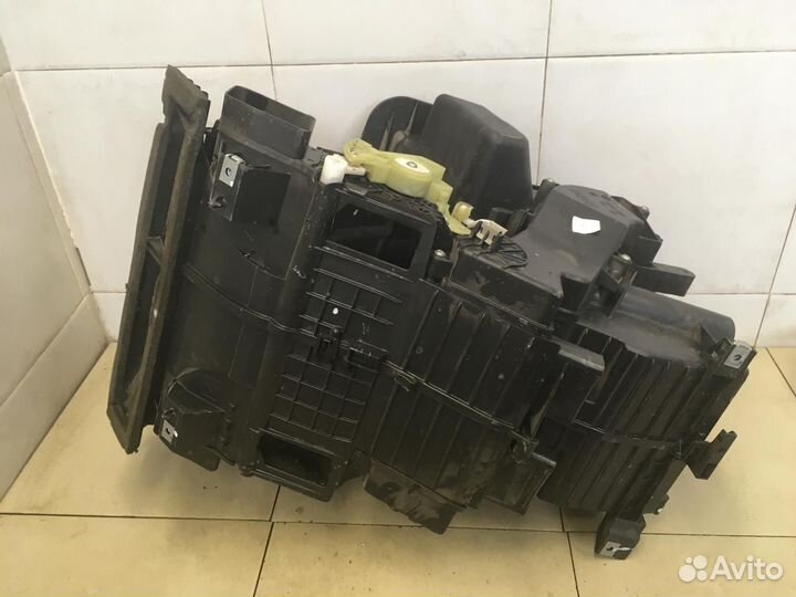 Корпус отопителя Logan 2005-2014