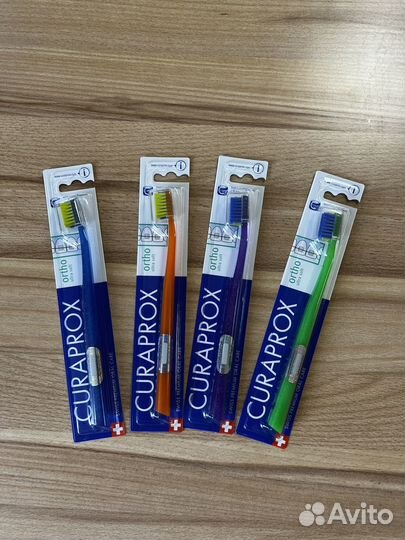 Зубная щетка Curaprox Ortho soft, ортодонтическая