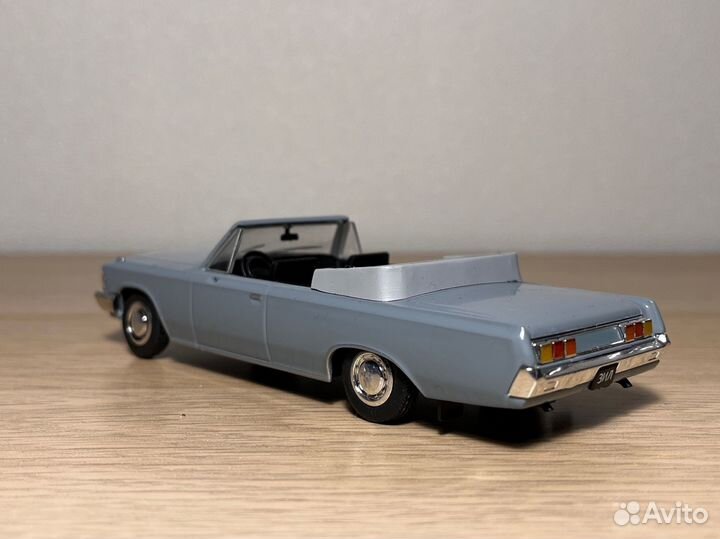 Модель ЗИЛ 117 кабриолет правительственный 1:43