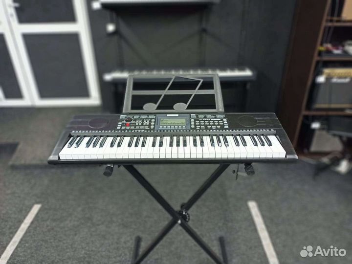 Синтезатор новый