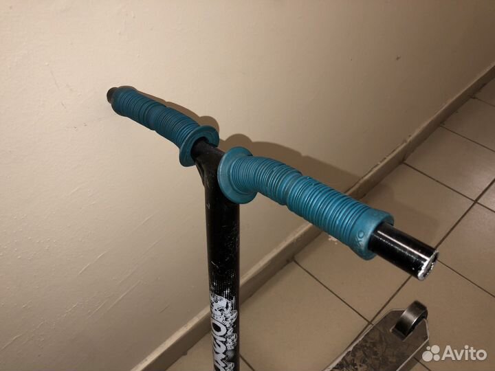 Трюковой самокат oxelo