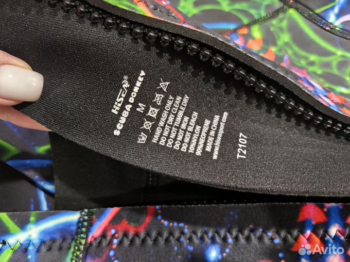 Гидрокостюм женский