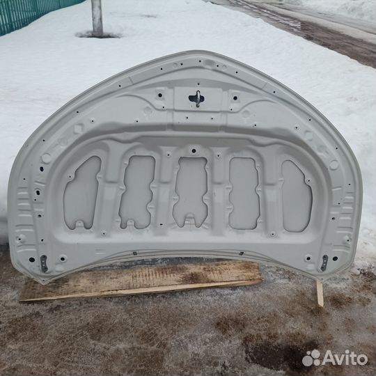 На Тойоту короллу 180