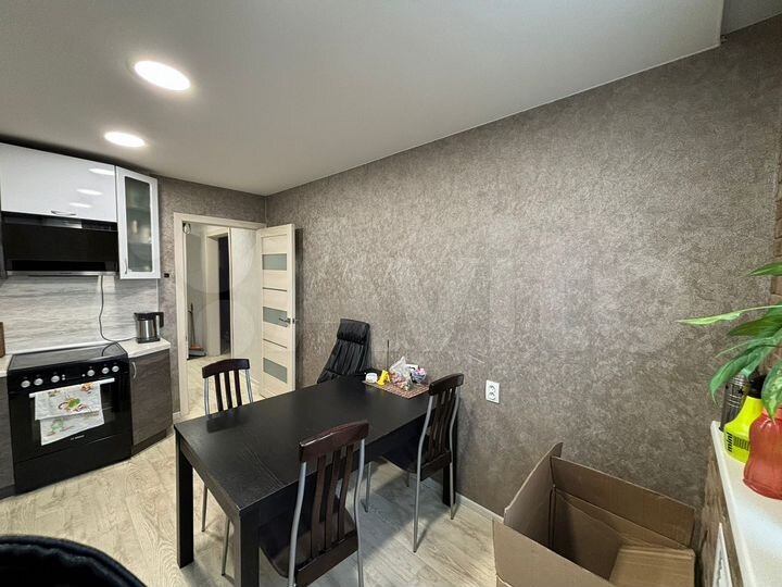 2-к. квартира, 56,9 м², 4/5 эт.