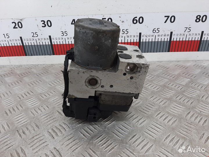 Блок ABS для Volkswagen Passat 5 8E0614111AJ