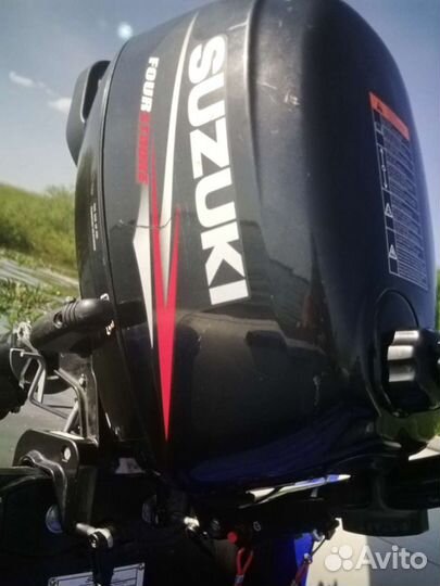 Мотор лодочный Suzuki 4 4 тактный