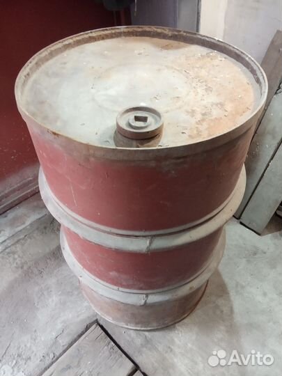Бочка металлическая 200л из под гсм