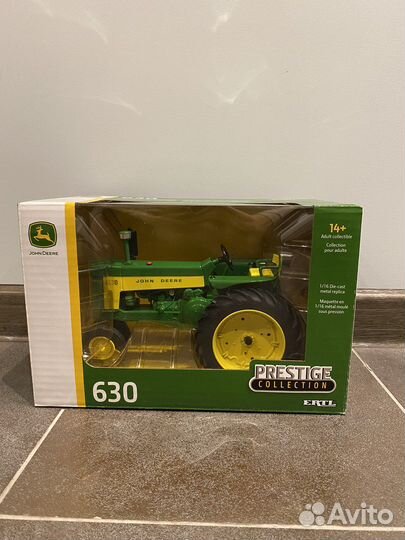 Трактор John Deere 630