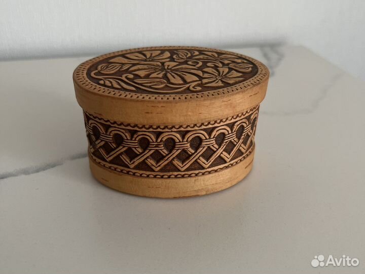 Новая шкатулка из бересты с крышкой