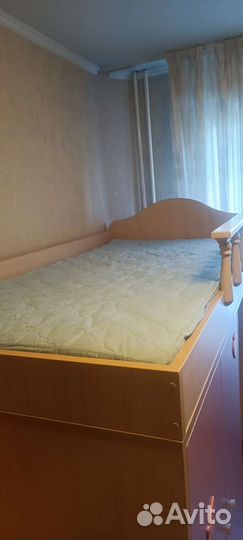 Двухярусная кровать с матрасом