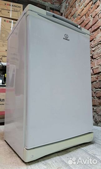 Холодильник/морозильник Индезит 110/60/60см