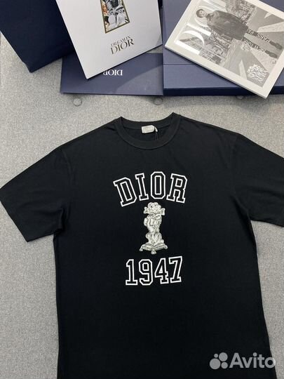 Женская футболка Dior черная