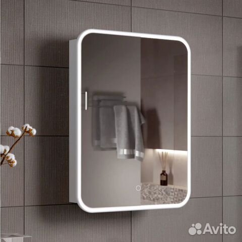 Зеркальный шкаф в ванную Флора