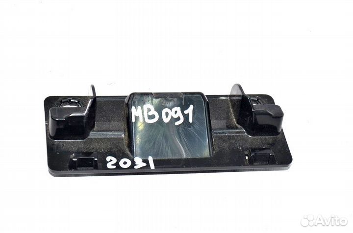 Маленькая деталь торпеды mercedes-benz Actros MP4