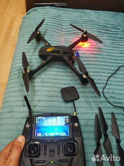 Квадрокоптер с камерой и gps