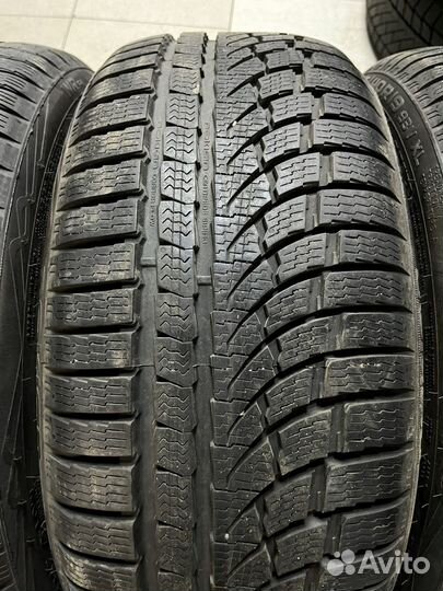 Nokian Tyres WR A4 225/40 R19