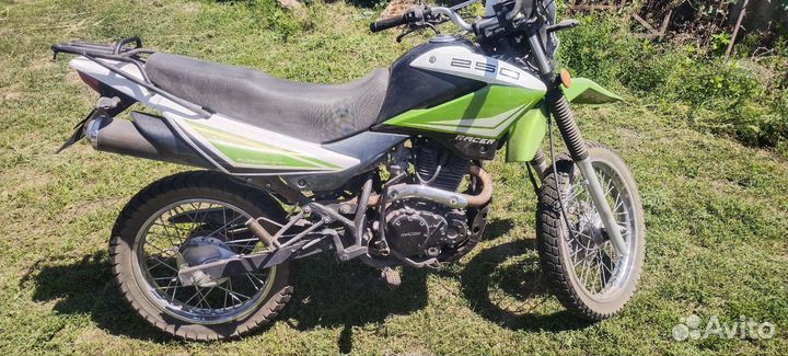 Продам Racer Pantera white 250 кубов