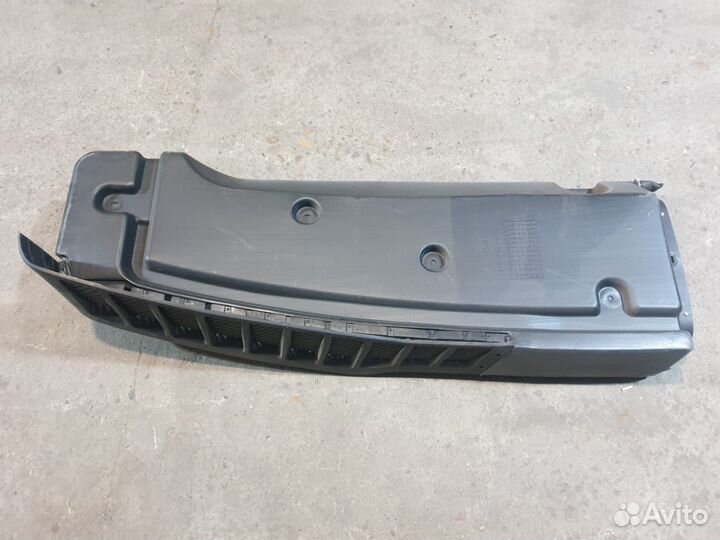 Патрубок воздухозаборника (большой верхний) FAW J