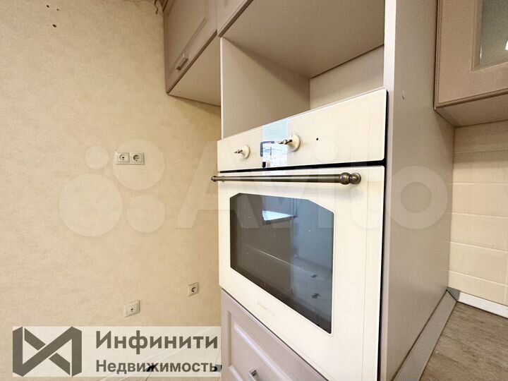 3-к. квартира, 84 м², 9/10 эт.