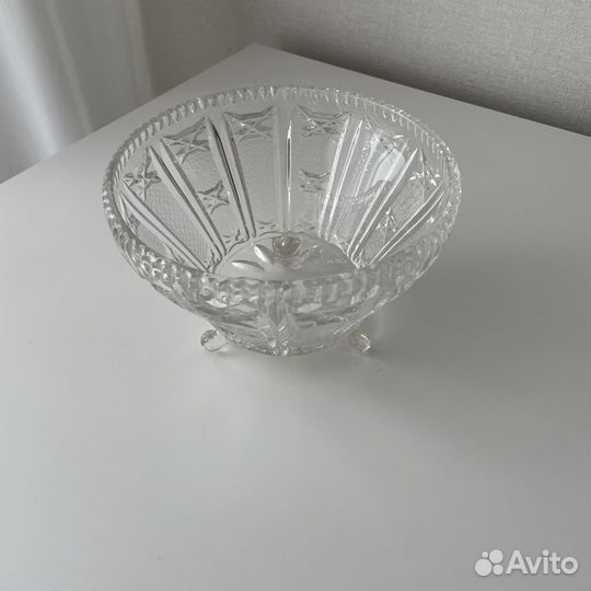 Хрустальная ваза