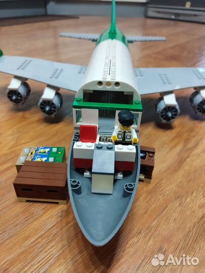Lego City 60022 Грузовой терминал