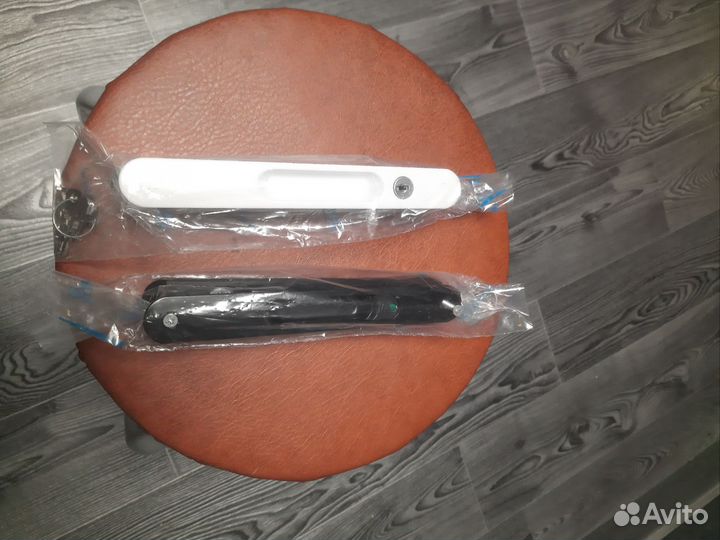 Фаливая защёлка с ключом