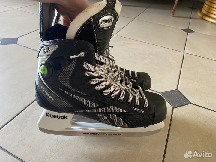 Коньки Reebok 9K. 43 р-р